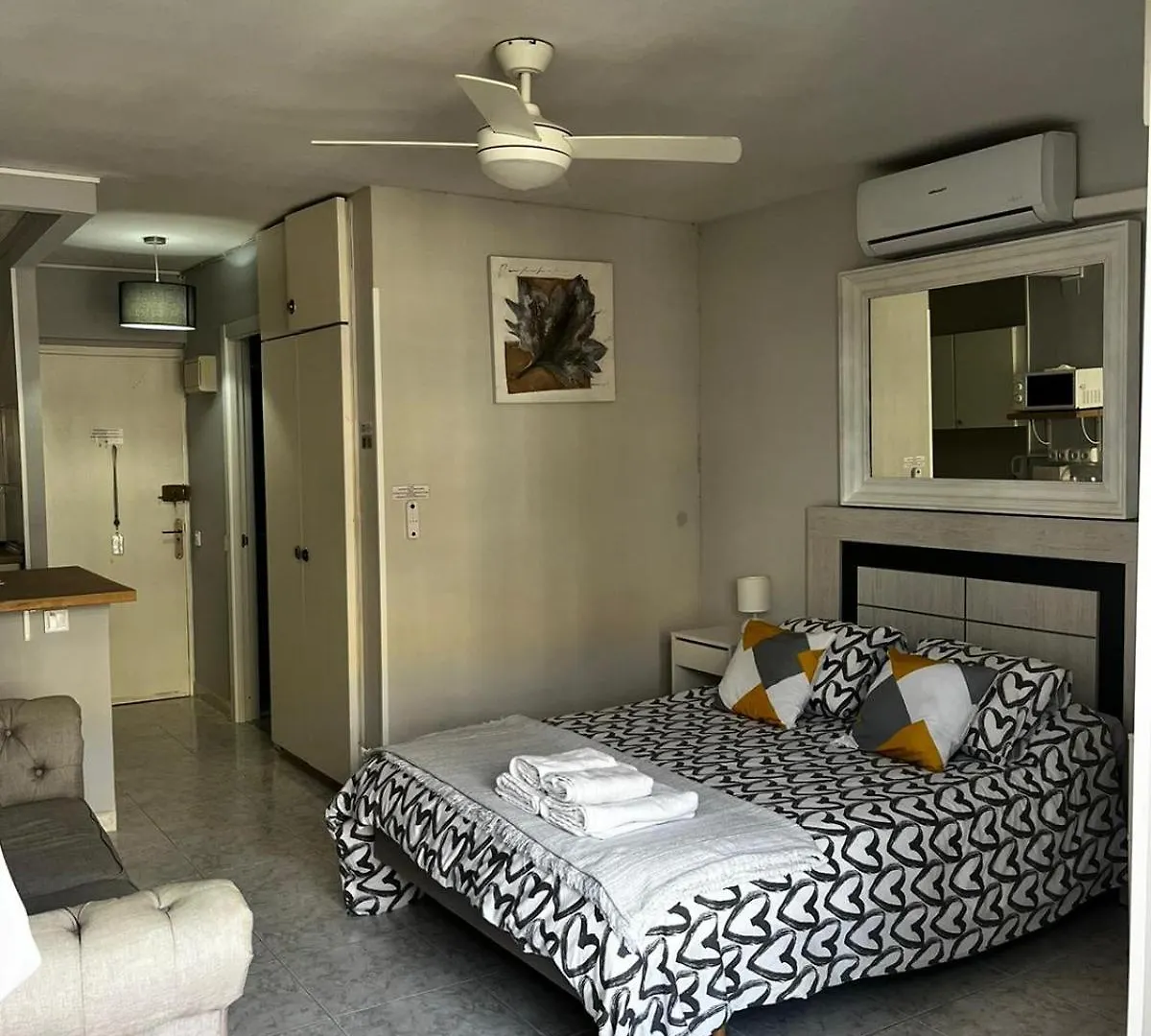 Apartment Encantador Estudio Con Piscina Benalmadena Spain
